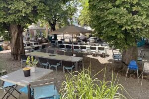 Zum Rayers Caf&eacute;-Restaurant