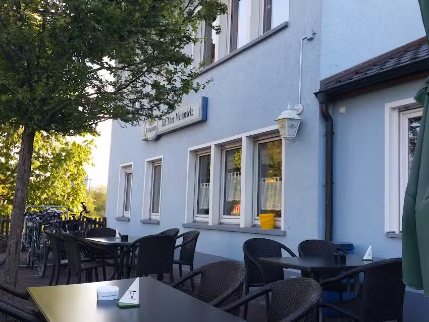 Zur Alten Mainbr&uuml;cke &ndash; Thorwart