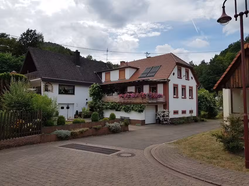 Zur Dimbacher Schenke