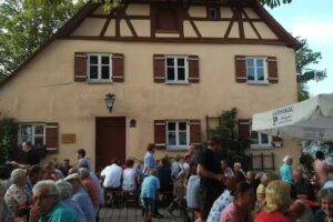Zur Linde Linde