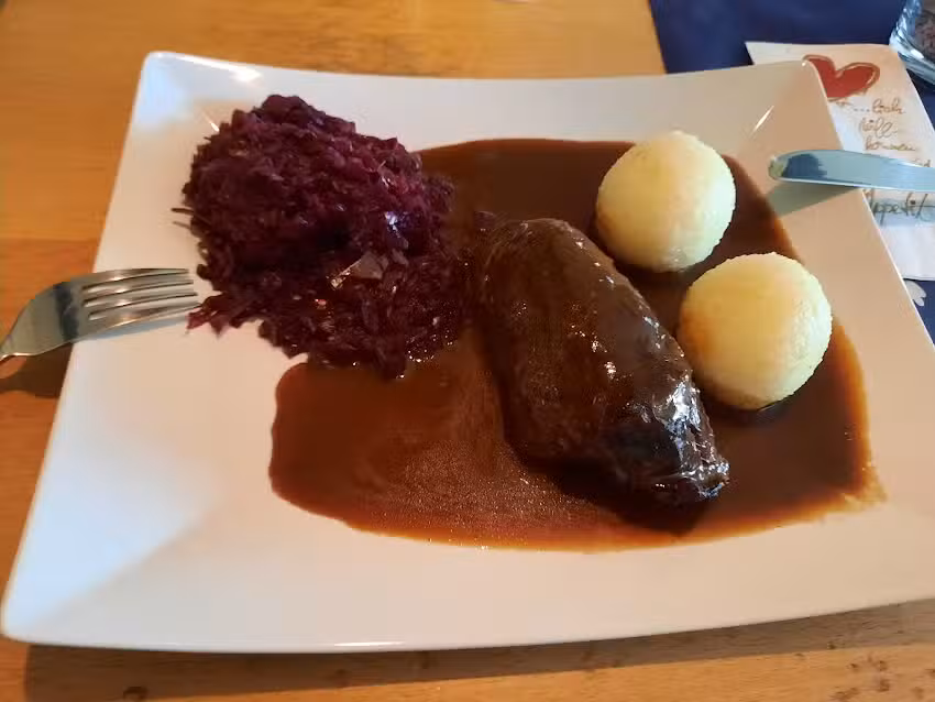 Zur Ludwigsh&ouml;he