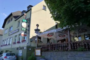 Zur Rheinschanz