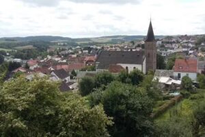 Zur Talbrücke