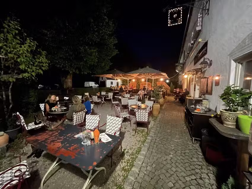 Zur Taverne
