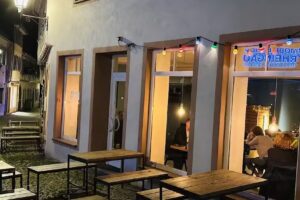 Zwei und Zwanzig | Restaurant